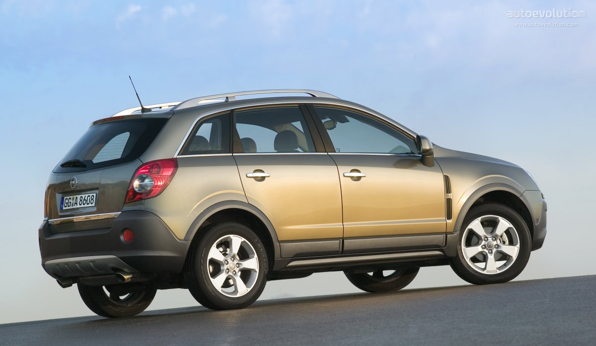 Opel Antara photo 5