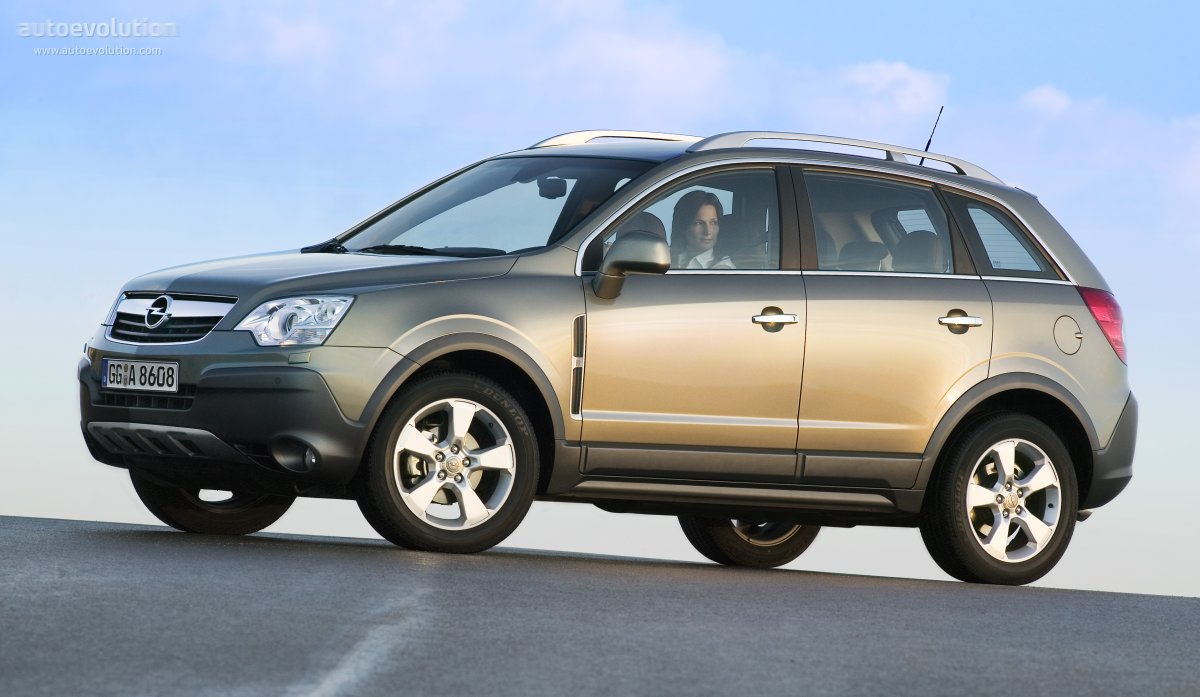 Opel Antara photo 6