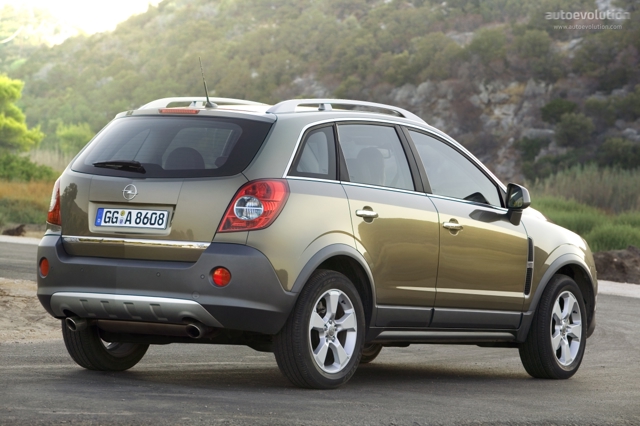 Opel Antara photo 8