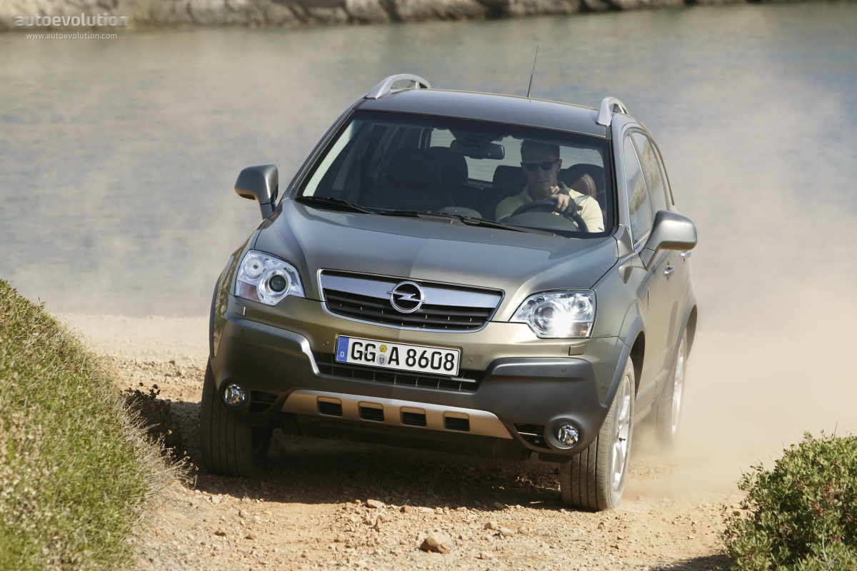 Opel Antara photo 10