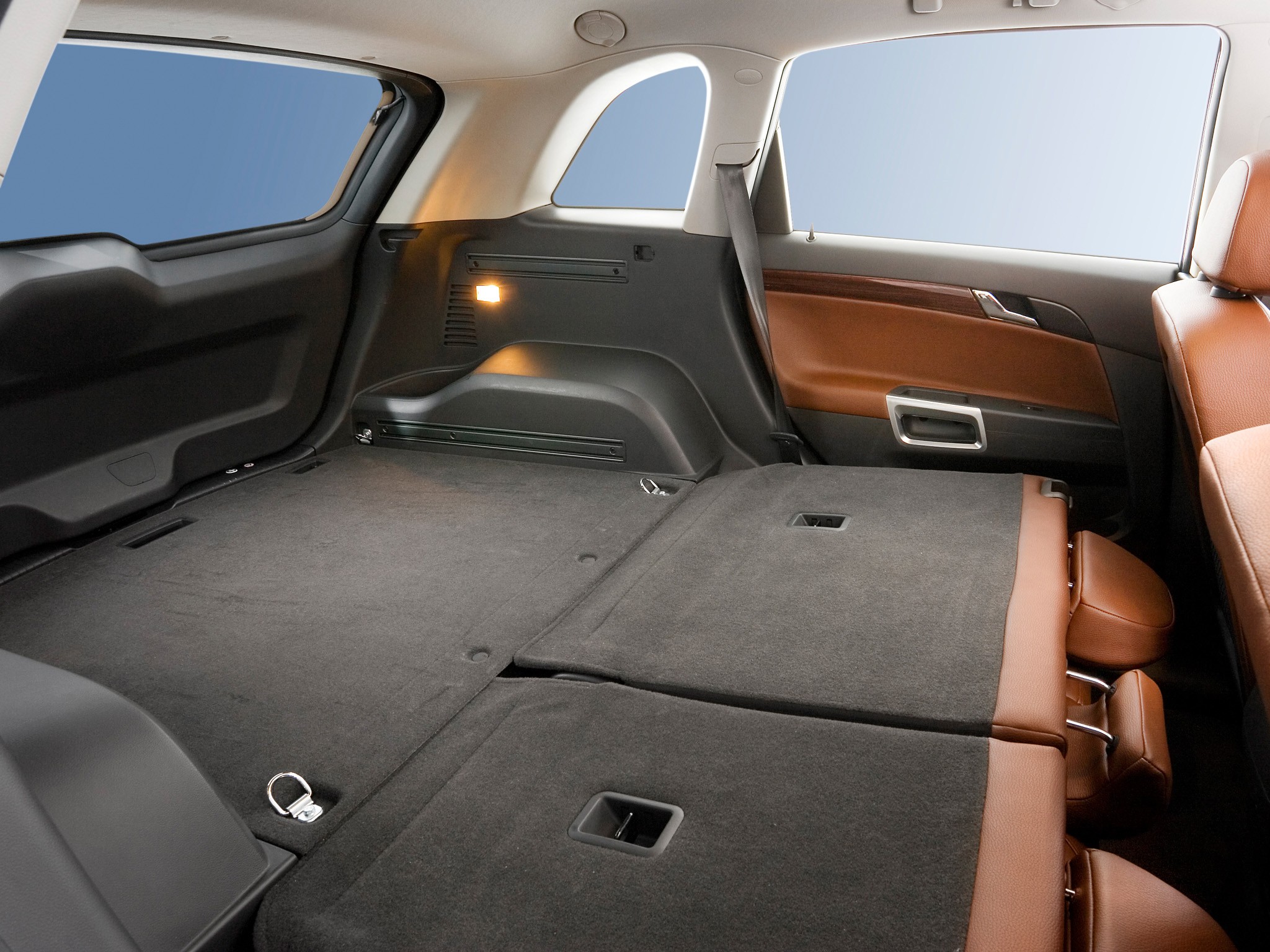 Opel Antara photo 33