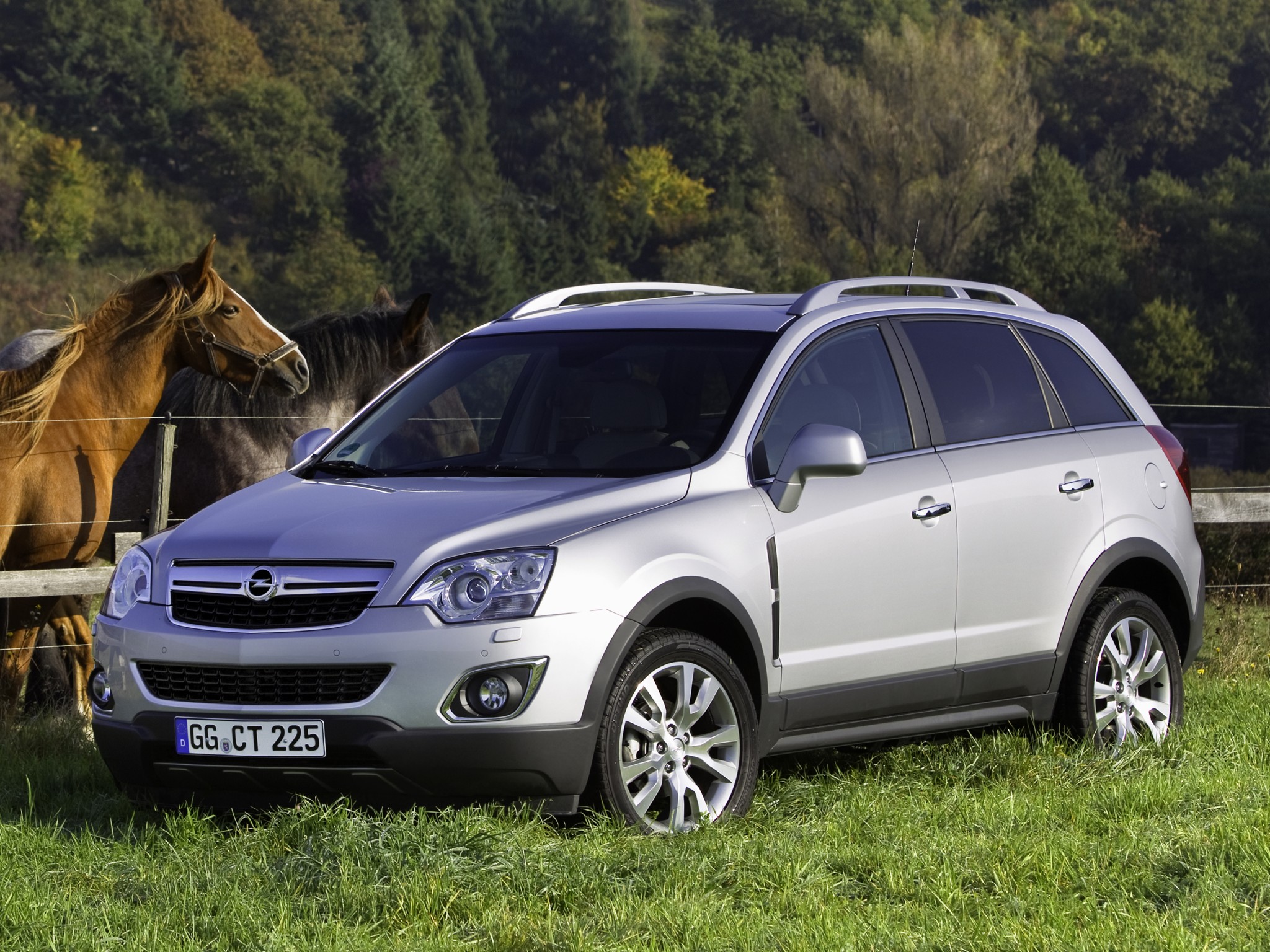 Opel Antara photo 23