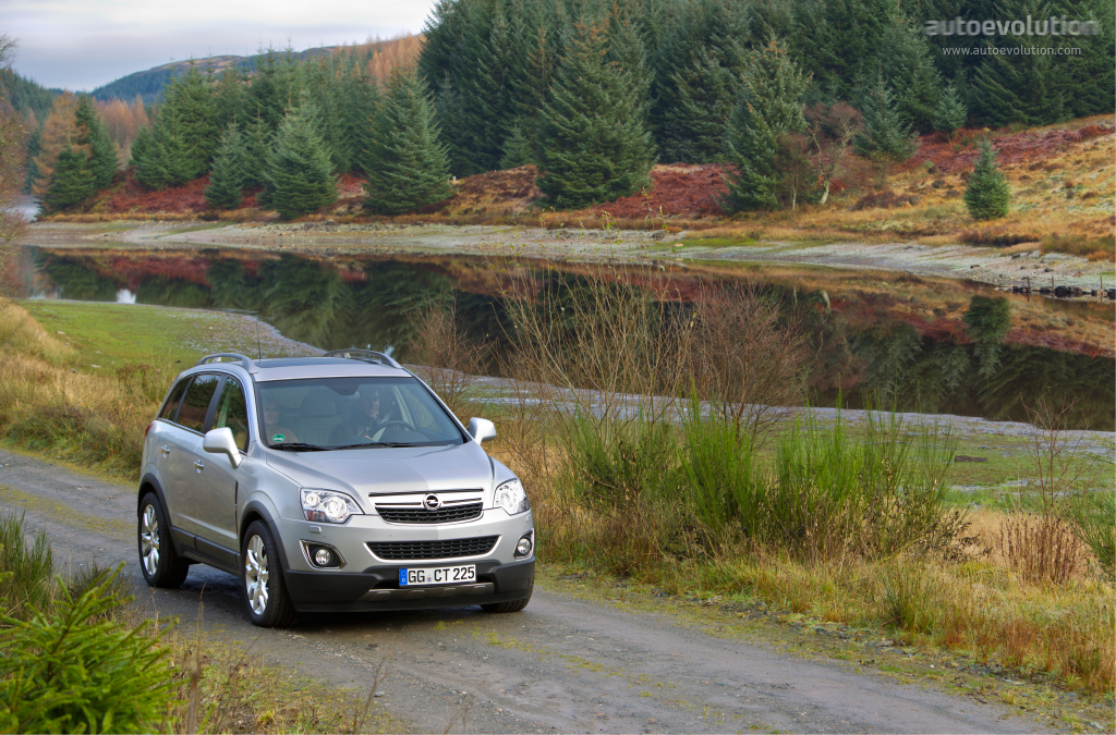 Opel Antara photo 10