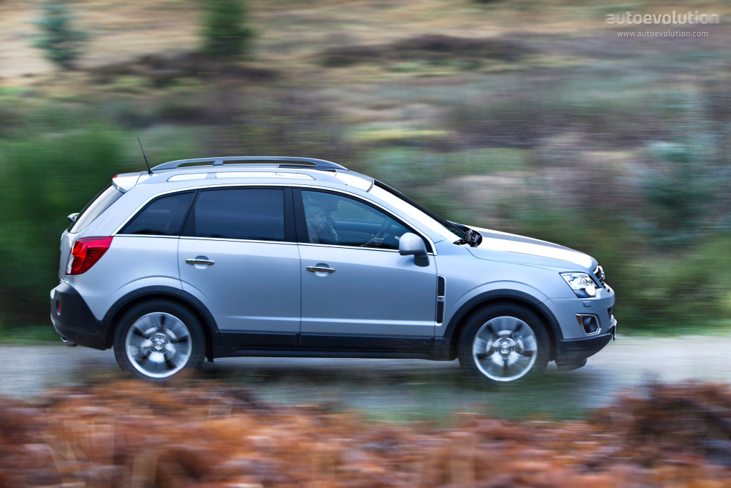 Opel Antara photo 11