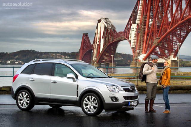 Opel Antara photo 14