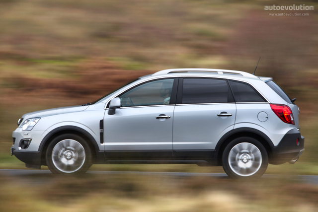 Opel Antara photo 15