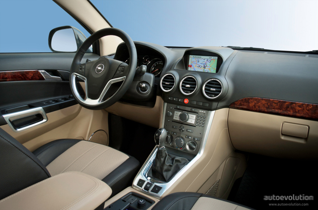 Opel Antara photo 29