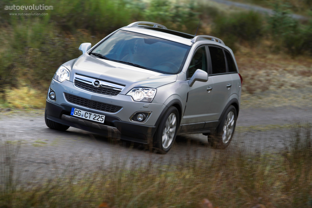 Opel Antara photo 9
