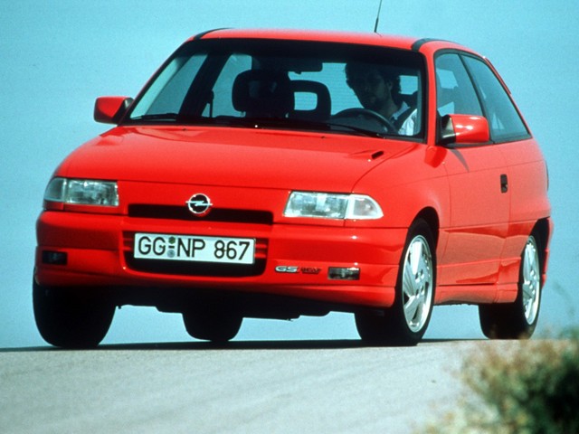 Opel Astra 3 Doors photo 4