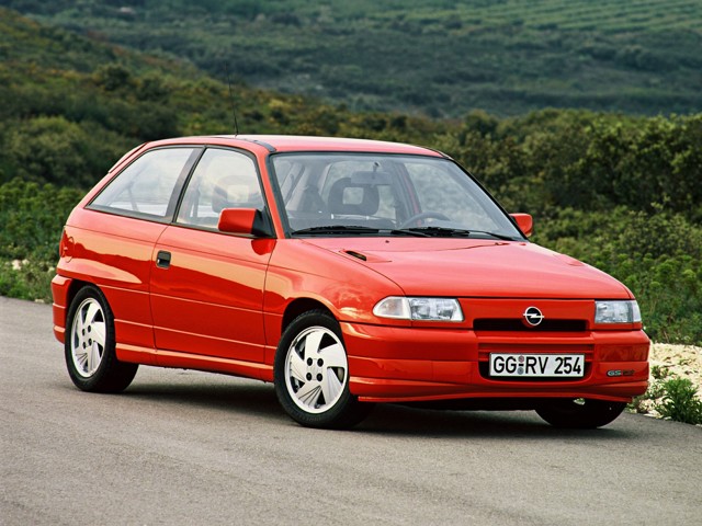 Opel Astra 3 Doors photo 10