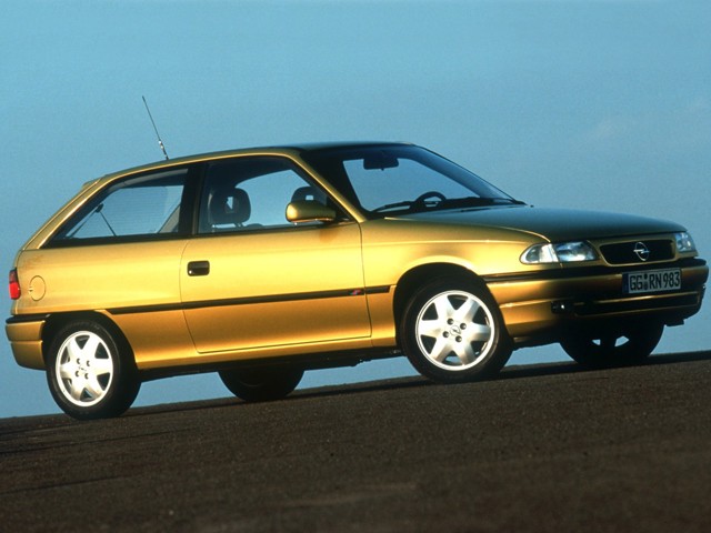 Opel Astra 3 Doors photo 8