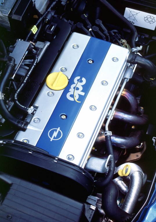 Opel Astra 3 Doors photo 48