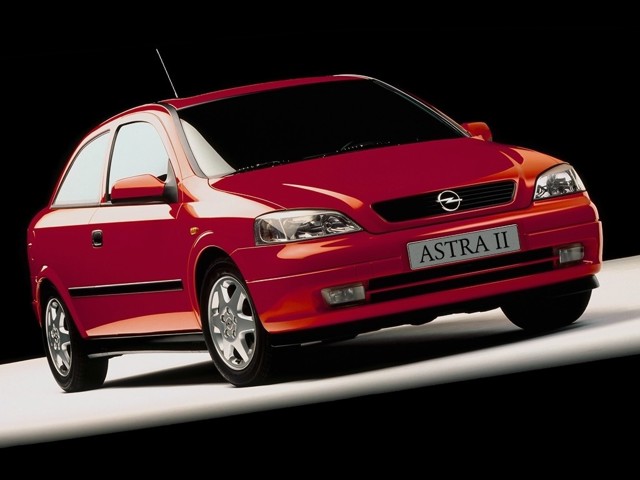 Opel Astra 3 Doors foto 4