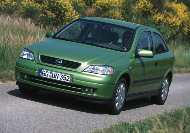 Opel Astra 3 Doors foto 7