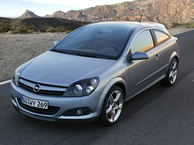 Opel Astra 3 Doors photo 20