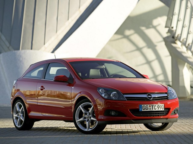 Opel Astra 3 Doors photo 23