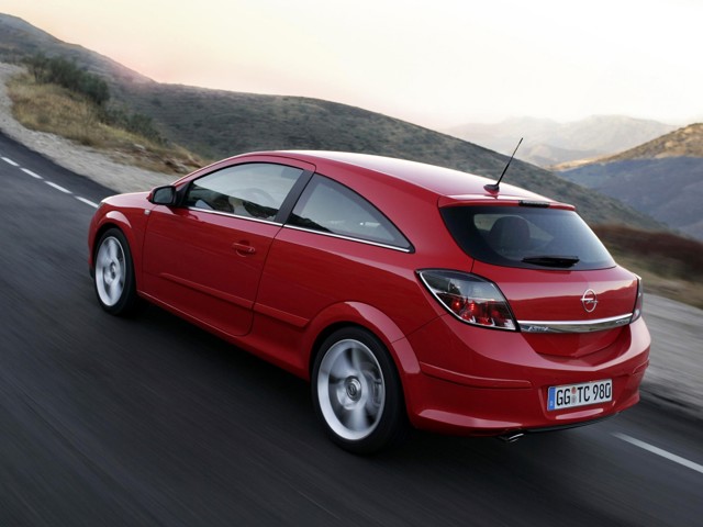 Opel Astra 3 Doors photo 33