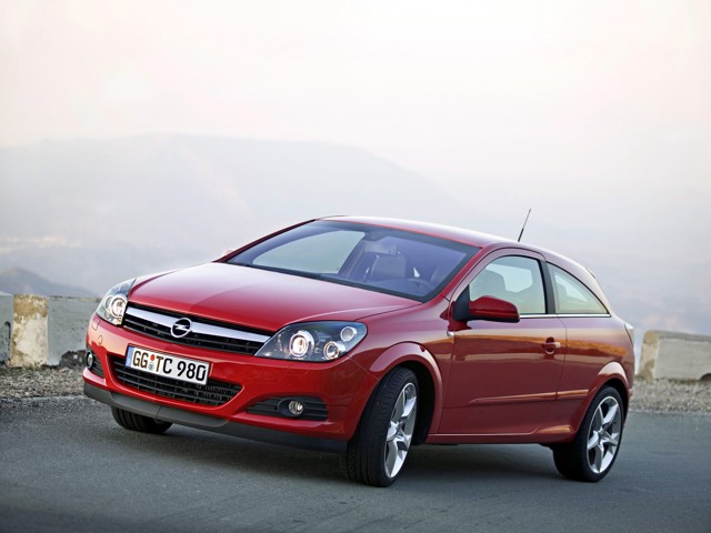 Opel Astra 3 Doors photo 35