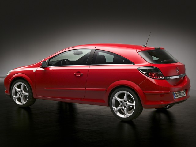 Opel Astra 3 Doors photo 41