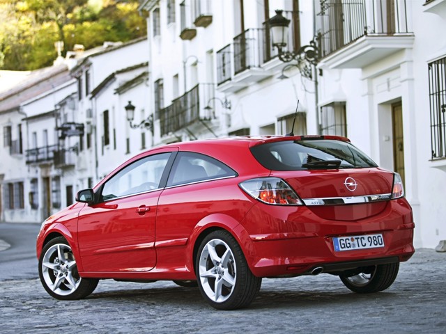 Opel Astra 3 Doors photo 42