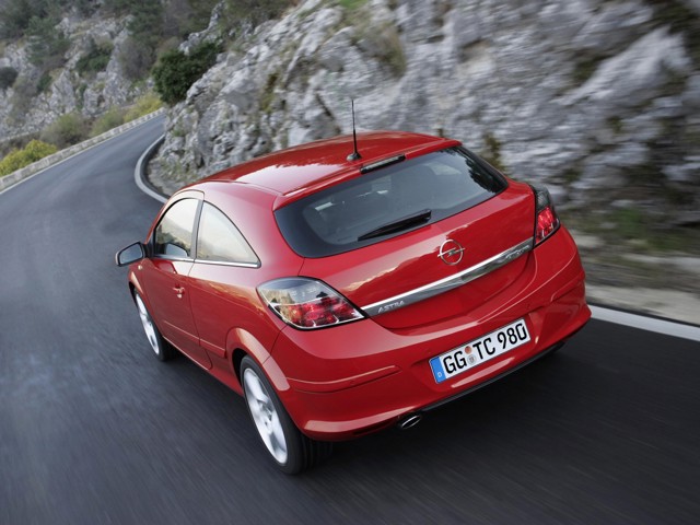 Opel Astra 3 Doors photo 43