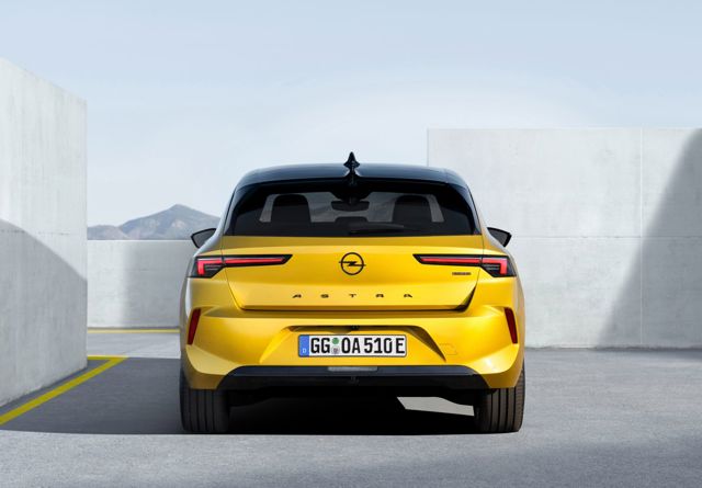 Opel Astra 5 Doors foto 9