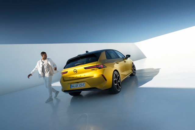 Opel Astra 5 Doors foto 19