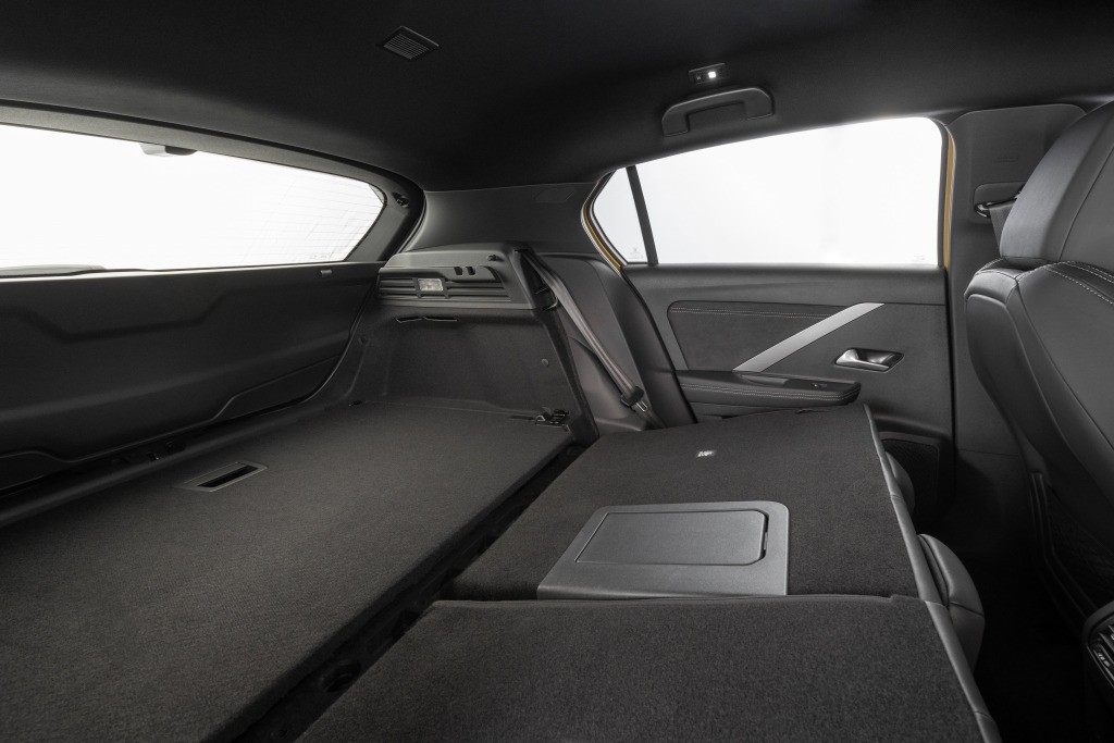 Opel Astra 5 Doors photo 51