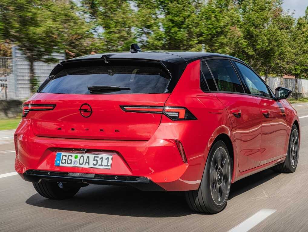 Opel Astra 5 Doors photo 25