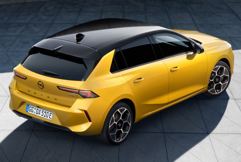 Opel Astra 5 Doors photo 31