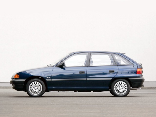 Opel Astra 5 Doors photo 5