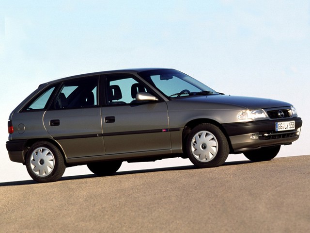 Opel Astra 5 Doors photo 9