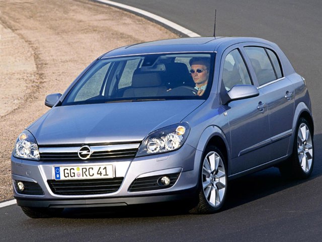Opel Astra 5 Doors foto 6