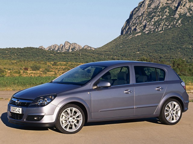 Opel Astra 5 Doors foto 31