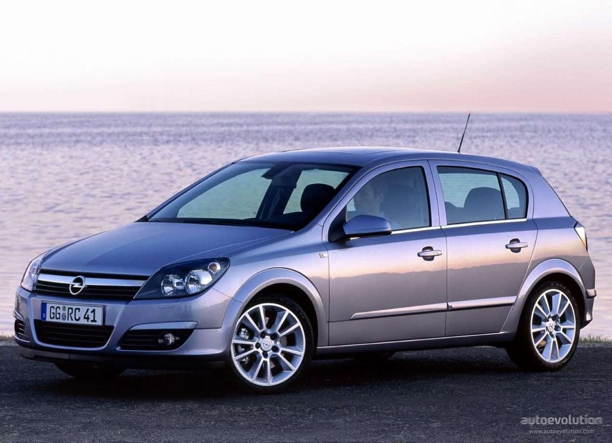Opel Astra 5 Doors photo 3