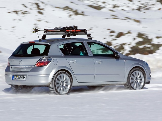 Opel Astra 5 Doors photo 10