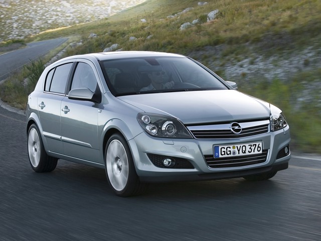 Opel Astra 5 Doors photo 19