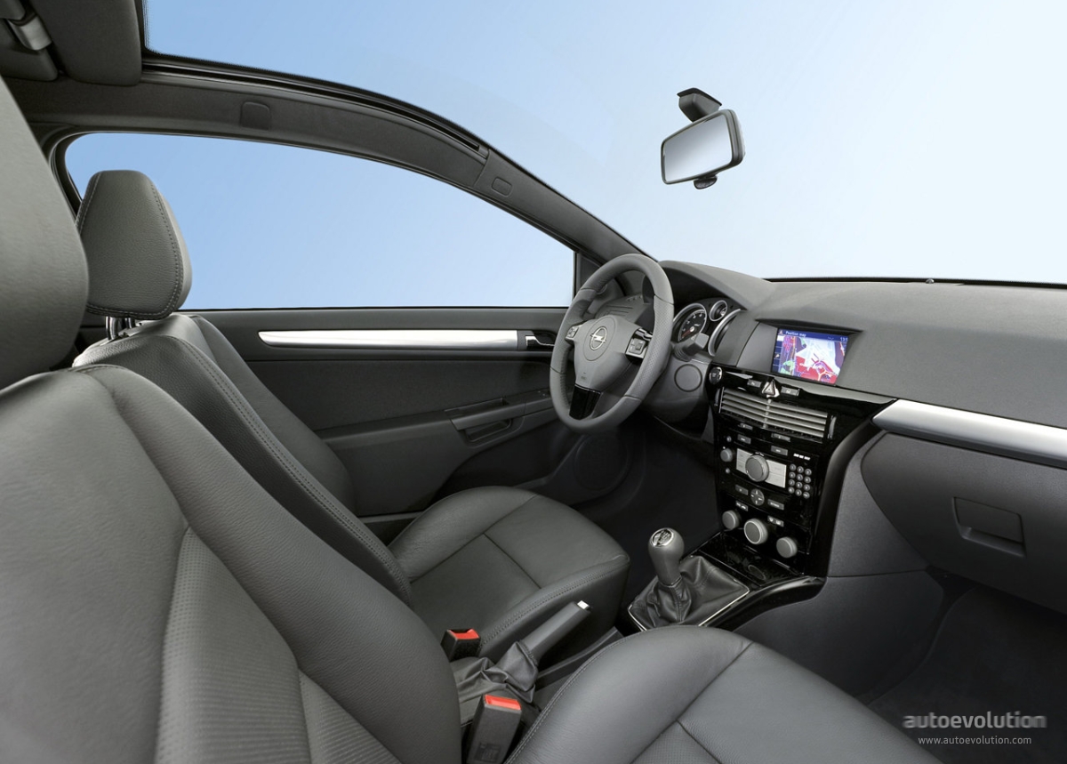 Opel Astra 5 Doors photo 23