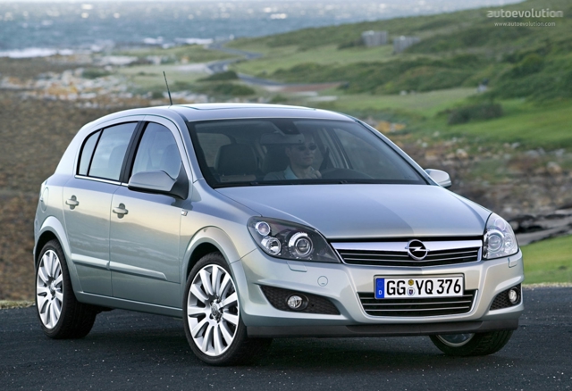 Opel Astra 5 Doors photo 1