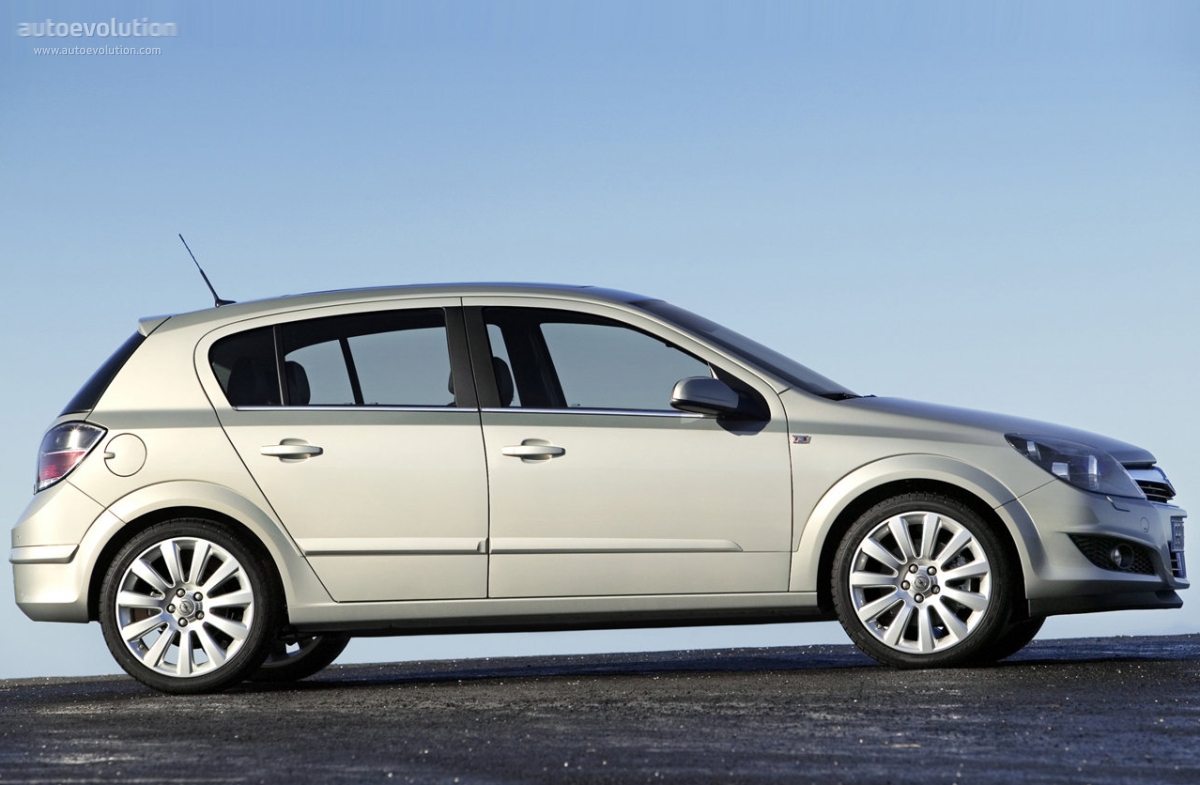 Opel Astra 5 Doors photo 4