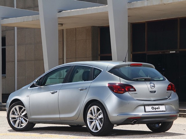 Opel Astra 5 Doors Foto 22