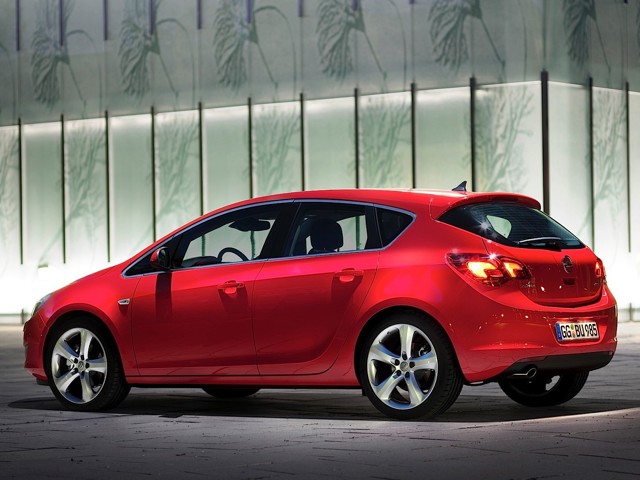 Opel Astra 5 Doors Foto 24