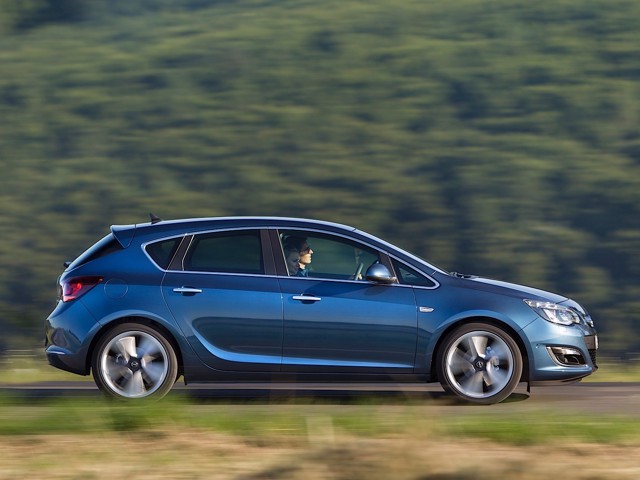 Opel Astra 5 Doors Foto 50