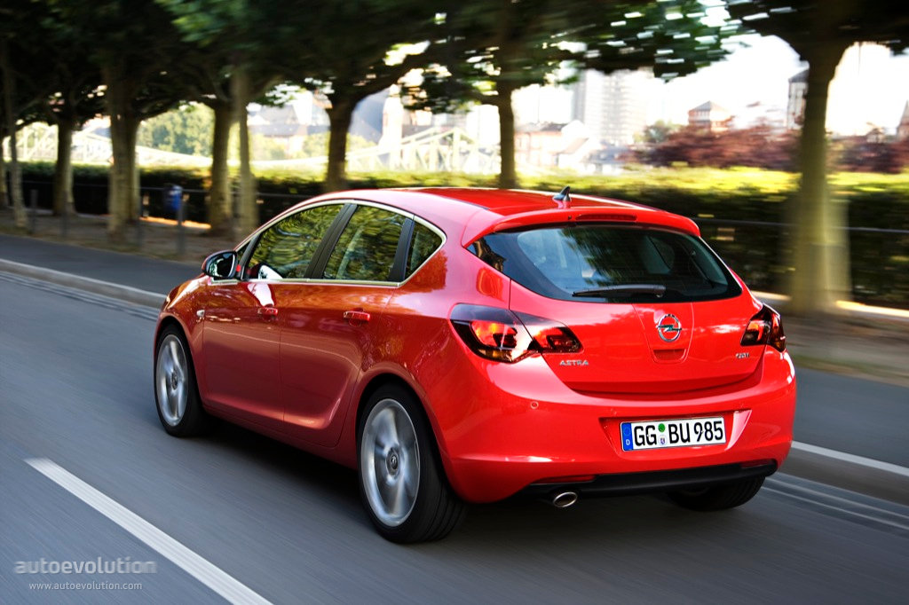 Opel Astra 5 Doors photo 7