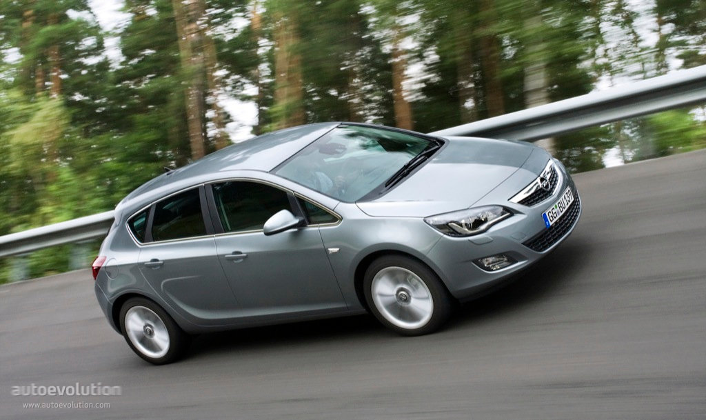 Opel Astra 5 Doors photo 9