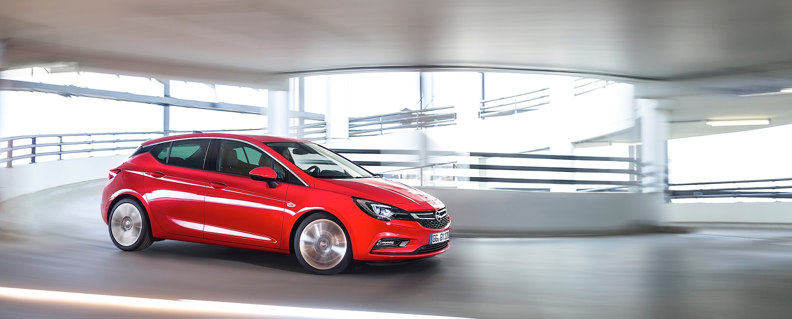 Opel Astra 5 Doors photo 11