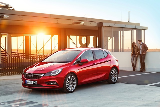 Opel Astra 5 Doors Foto 17