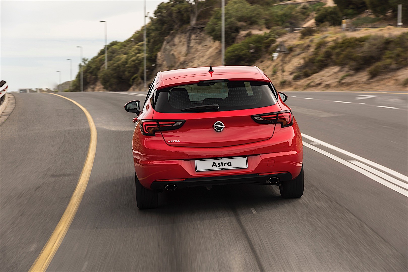 Opel Astra 5 Doors photo 22