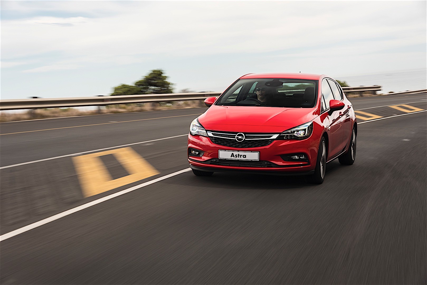 Opel Astra 5 Doors photo 31