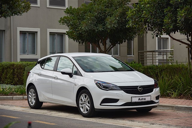 Opel Astra 5 Doors Foto 53